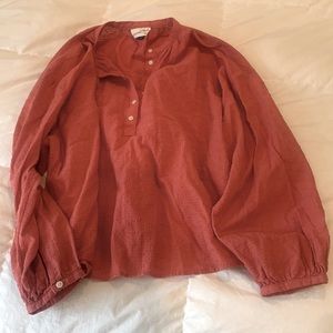 Universal Thread Textured Top